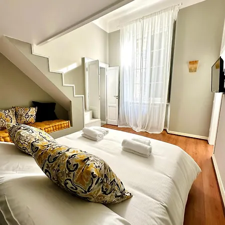 Nerino House, Elegante E Tranquillo A 5 Minuti Dal Duomo Milán